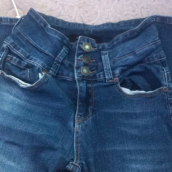 high rise jeans - Picture 3 of 6